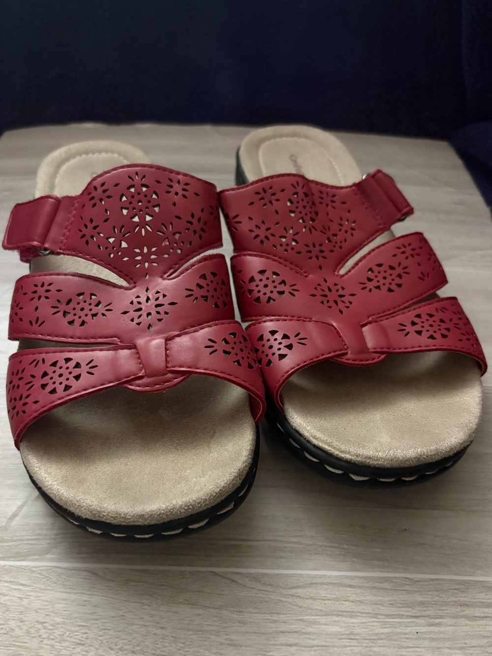 Croft & barrow sandals size 7